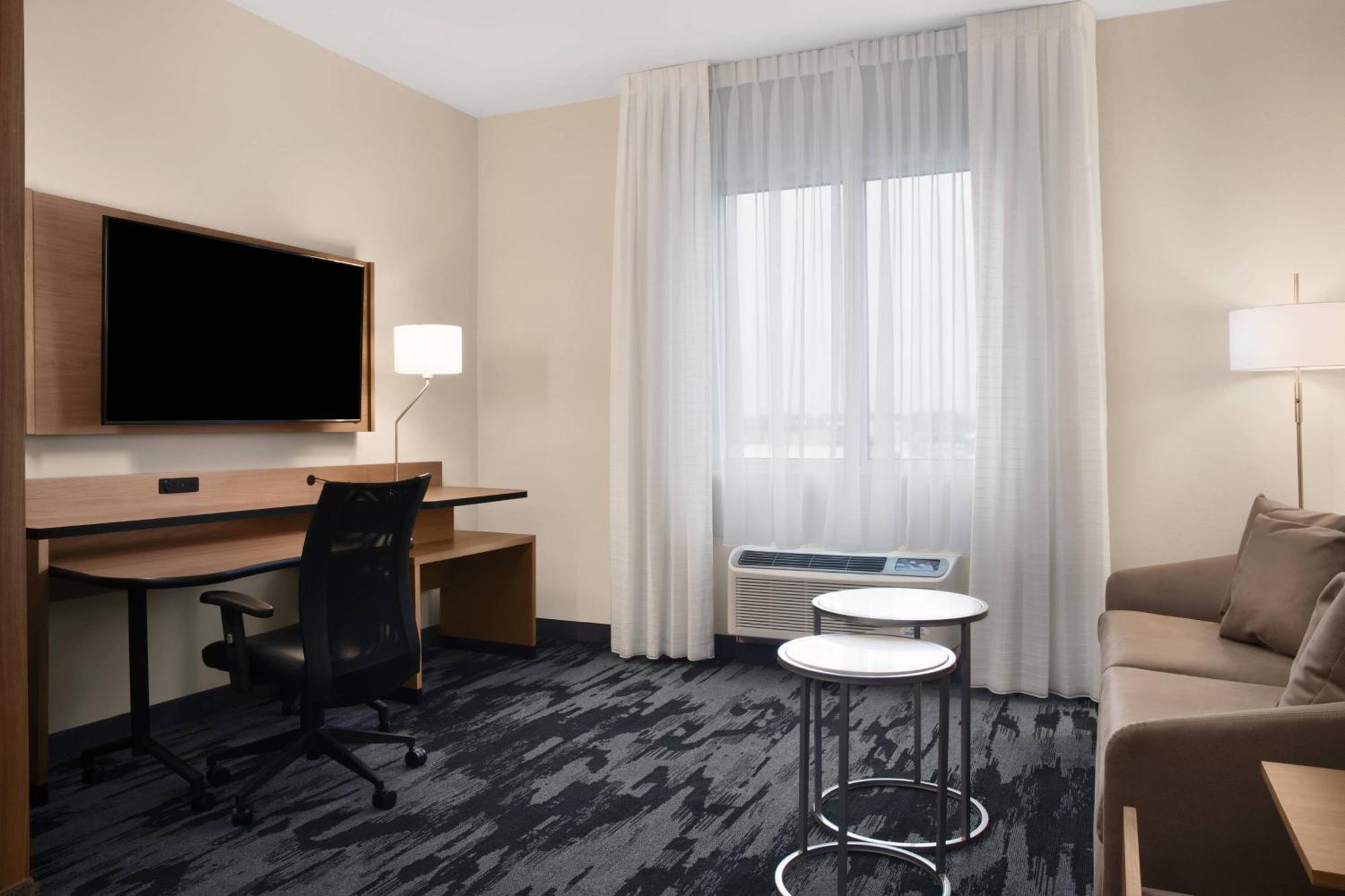 Fairfield Inn & Suites By Marriott Daytona Beach Speedway/Airport Экстерьер фото